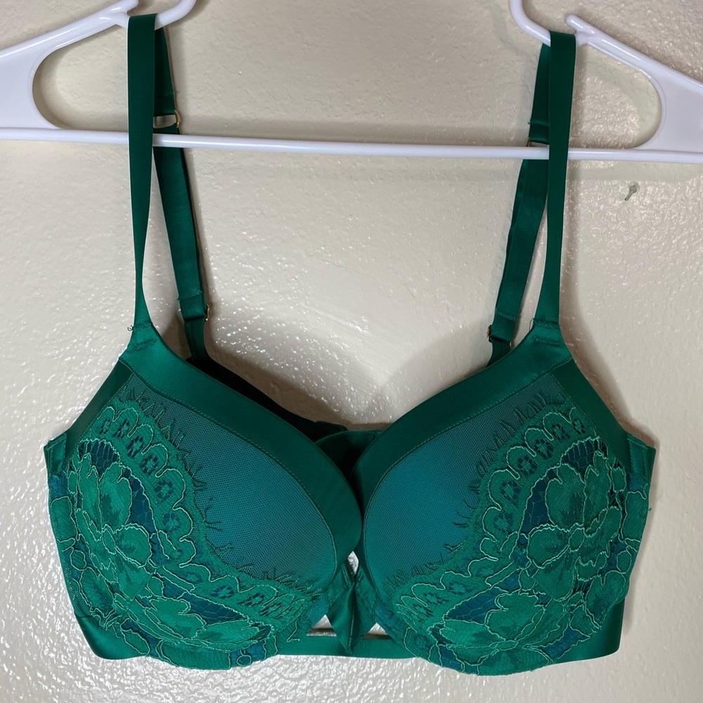 Victoria’s Secret Very Sexy Push-up